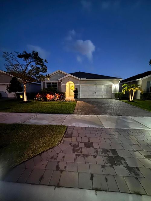 1694 Ne White Pine Ter, Jensen Beach, FL, 34957-5778 | Card Image