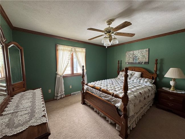 720 Cherriwood Rd, House other with 4 bedrooms, 3 bathrooms and 4 parking in Pulaski PA | Image 21