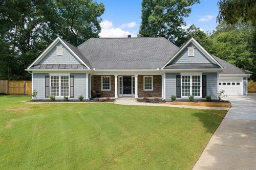 585 Rosewood Trl, Grayson, GA, 30017-1261 | Card Image