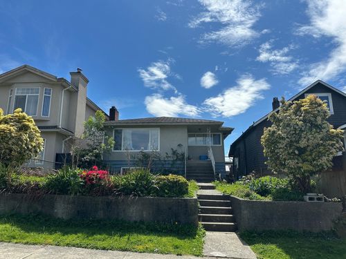 2610 E 21st Ave, Vancouver, BC, V5M2W1 | Card Image