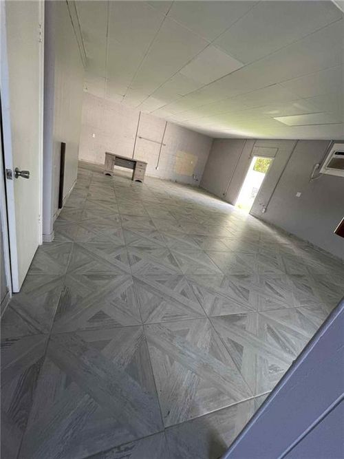 724 4th Street Street, Westwego, LA, 70094 | Card Image