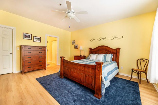 Master Bedroom with Walk in Closet | Image 15
