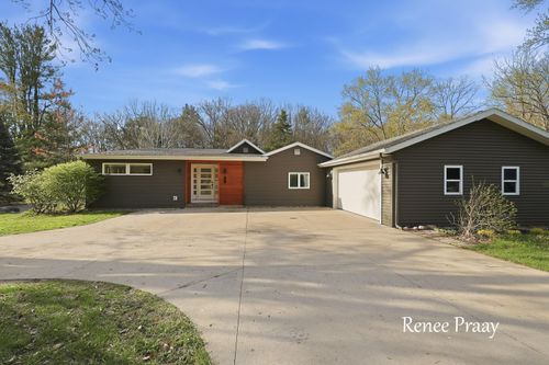 8619 Fulton St E, Ada, MI, 49301-9099 | Card Image