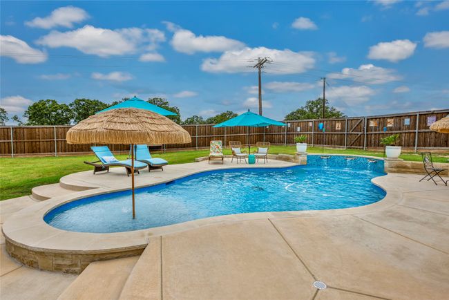 105 Cocopa Cv, House other with 4 bedrooms, 3 bathrooms and null parking in Lake Kiowa TX | Image 35