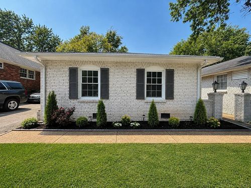 5115 Whitaker Dr, Nashville, TN, 37211-5906 | Card Image