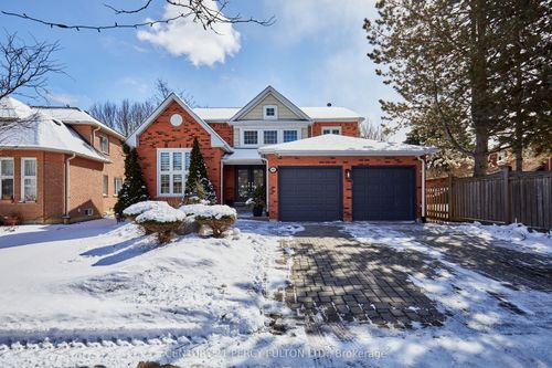 581 Carlton Rd, Unionville, ON, L3R0G2 | Card Image