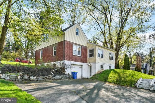 4931 Chambers Hill Rd, HARRISBURG, PA, 17111-2414 | Card Image