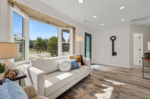 1720 Jay St, Lakewood, CO, 80214-1518 | Card Image