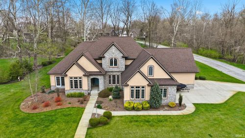 3669 E Greystone Drive, Warsaw, IN, 46582-6171 | Card Image