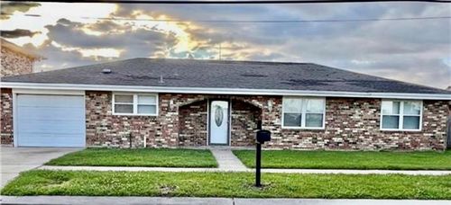 3208 Mumphrey Rd, Chalmette, LA, 70043-3737 | Card Image
