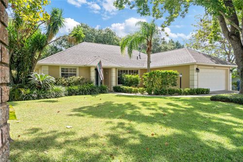 901 Forest Hill Dr, Minneola, FL, 34715-7403 | Card Image