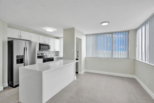 4810-4222 Inverrary Blvd, Lauderhill, FL, 33319-4162 | Card Image