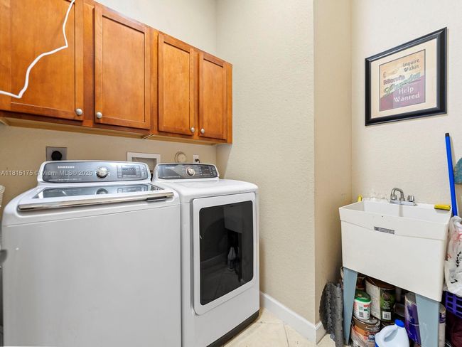 19385 Sw 79 Th Ct, House other with 5 bedrooms, 5 bathrooms and null parking in Cutler Bay FL | Image 25