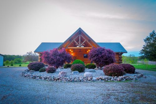 13612 W Beecher Rd, Hudson, MI, 49247-9332 | Card Image