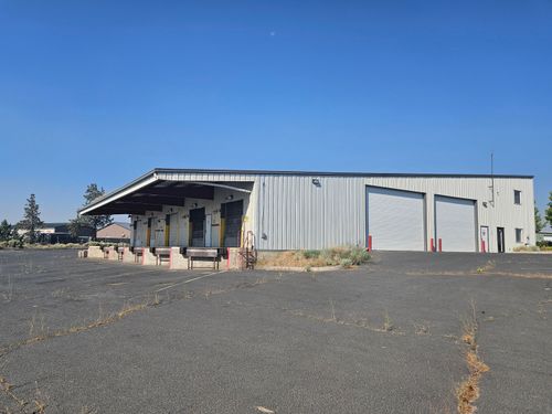 2138 Sw 2nd Ct, Redmond, OR, 97756-1478 | Card Image