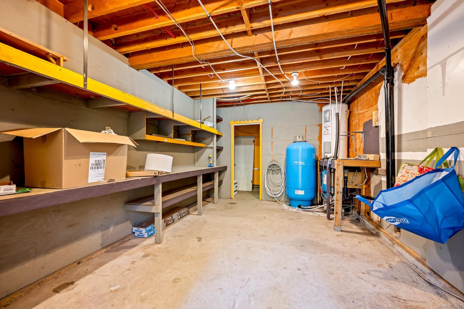 Residential in Cortes Island 4