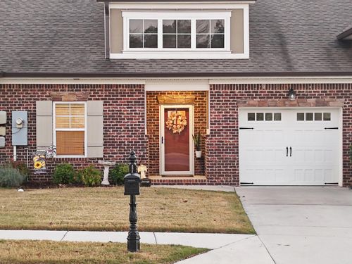 8602 Petty Rd, Chattanooga, TN, 37421-3352 | Card Image