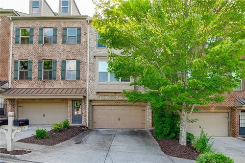 2764 Laurel Valley Trl, Buford, GA, 30519-8137 | Card Image