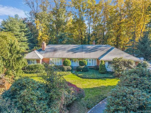 133 Old Field Rd, Setauket, NY, 11733-1639 | Card Image
