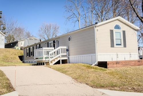 212-738 Charles Ln, Stoughton, WI, 53589-3045 | Card Image