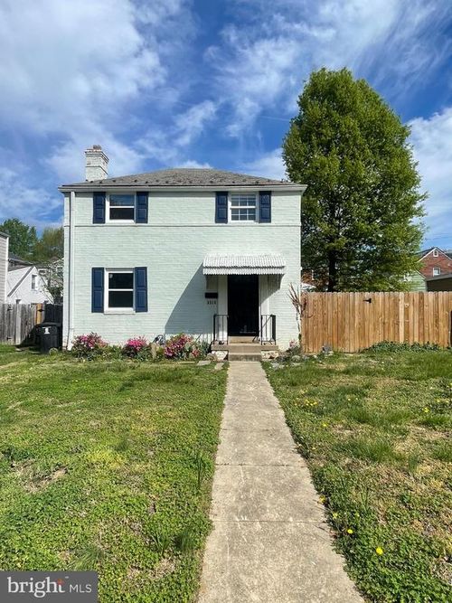 3313 6th St S, ARLINGTON, VA, 22204-1703 | Card Image
