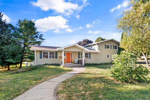 507 W Fountain Street, Dodgeville, WI, 53533 | Card Image