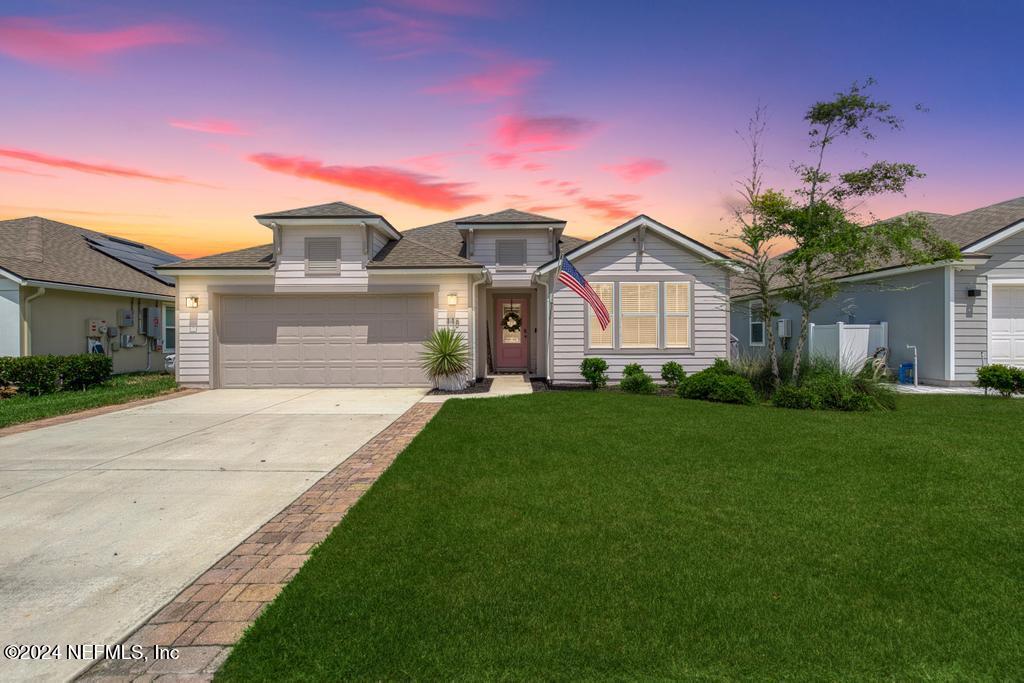 Glasgow Dr, Saint Johns, FL 32259