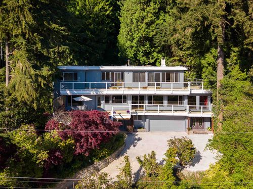 3897 Bayridge Ave, West Vancouver, BC, V7V3J3 | Card Image