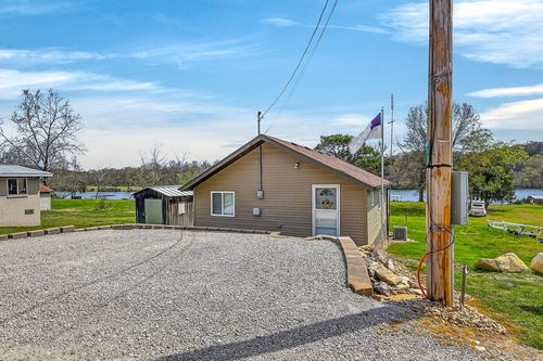 290 Easy St, Branson, MO, 65616-8784 | Card Image