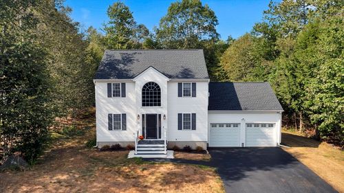 26 Myles Cir, Gardner, MA, 01440-1764 | Card Image