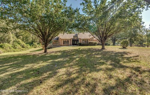 7994 Midway Rd, Raymond, MS, 39154-8870 | Card Image