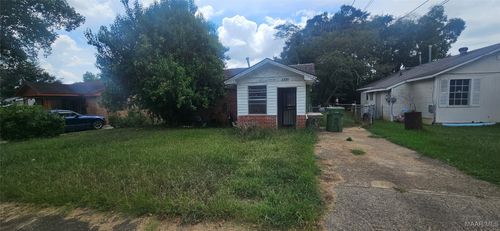 3338 Loveless Curv, Montgomery, AL, 36108-4024 | Card Image