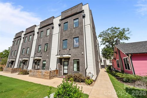3020 Cobbs Hill Rd, Charlotte, NC, 28205-3255 | Card Image