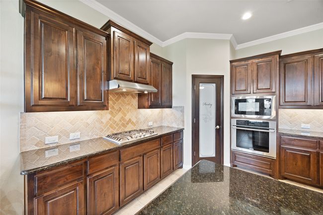 216 Equestrian Rd, House other with 4 bedrooms, 4 bathrooms and null parking in Hickory Creek TX | Image 16