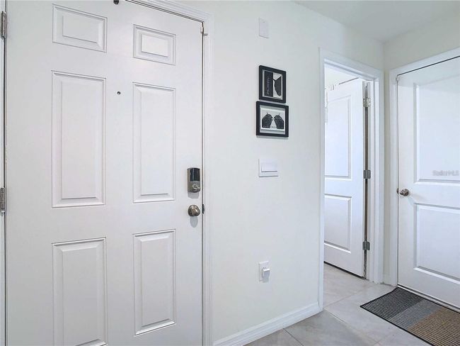 7737 Sail Clover Ln, House other with 3 bedrooms, 2 bathrooms and null parking in ZEPHYRHILLS FL | Image 7
