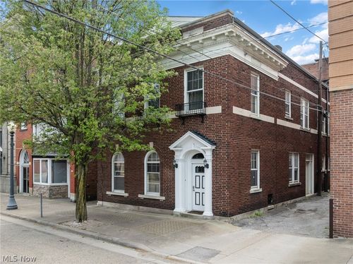 409 Walnut St, Martins Ferry, OH, 43935-1461 | Card Image