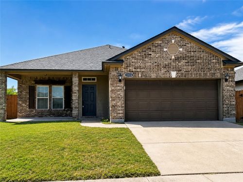 1124 Imperial St, Portland, TX, 78374-4225 | Card Image