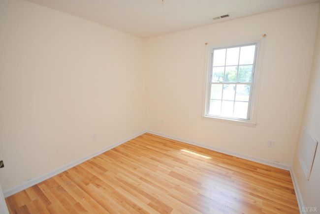 1114 Golden Leaf Rd, House other with 3 bedrooms, 2 bathrooms and null parking in Nathalie VA | Image 15