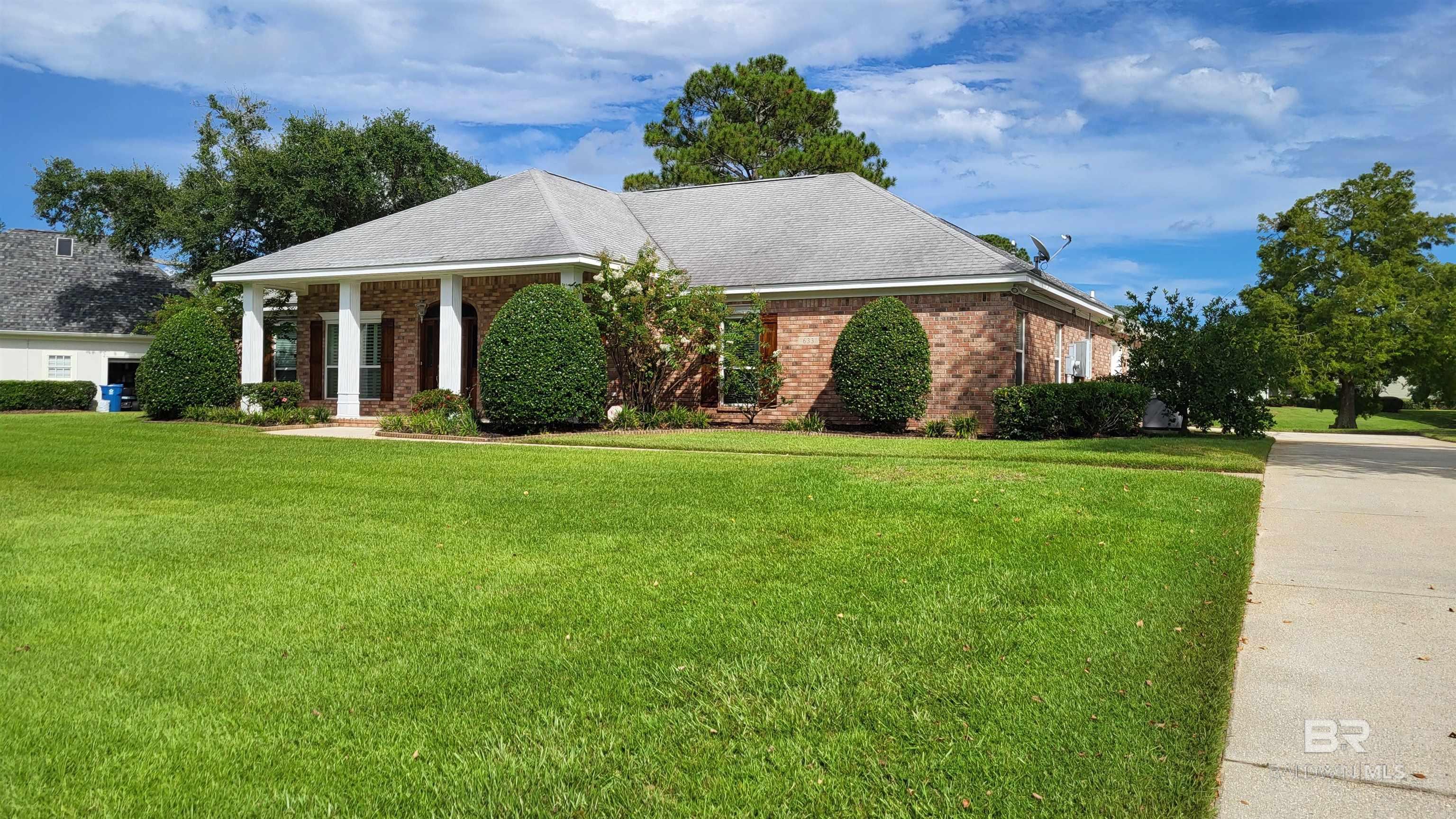 Glen Eagles Ave, Gulf Shores, AL 36542