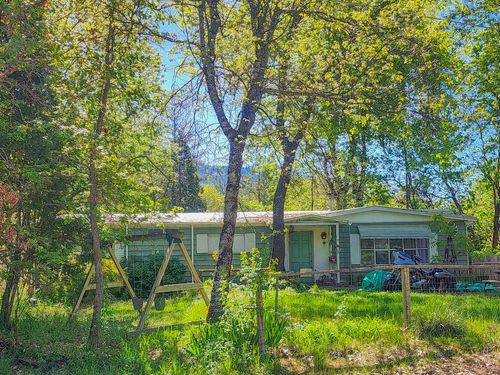 1003 Red Mountain Drive, Grants Pass, OR, 97526 | Card Image