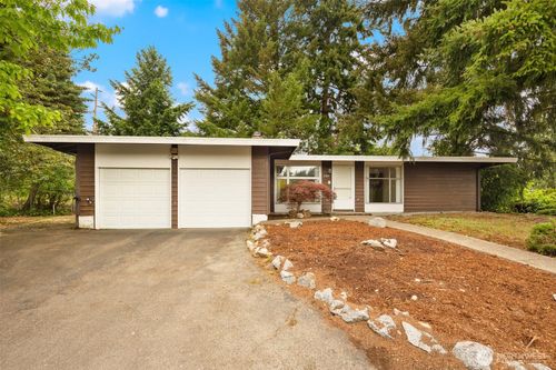 2329 167th Ave Ne, Bellevue, WA, 98008-2451 | Card Image