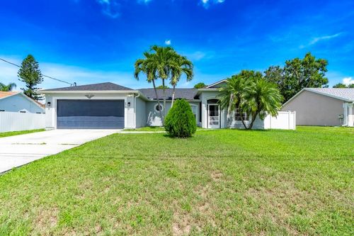 573 Sw Cherryhill Rd, Port St. Lucie, FL, 34953-6222 | Card Image