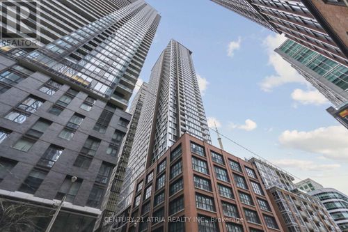 lph05-55 Mercer St, Toronto, ON, M5V0W4 | Card Image