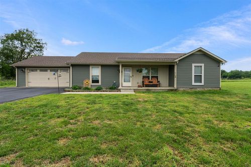 1089 New Grove Rd, Smiths Grove, KY, 42171-8837 | Card Image