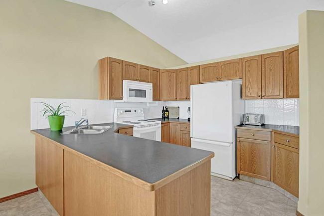 56 Drummond Ave, House other with 4 bedrooms, 2 bathrooms and 3 parking in Red Deer AB | Image 16