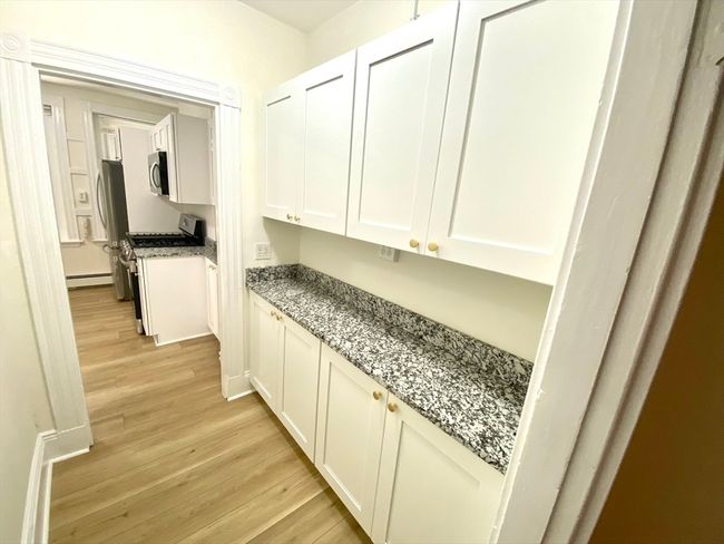 APT-3 - 866 Huntington Ave, House attached with 5 bedrooms, 2 bathrooms and null parking in Boston MA | Image 7