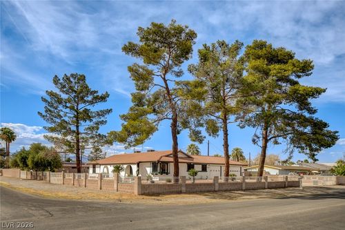 1401 Sharon Rd, Las Vegas, NV, 89106-2041 | Card Image