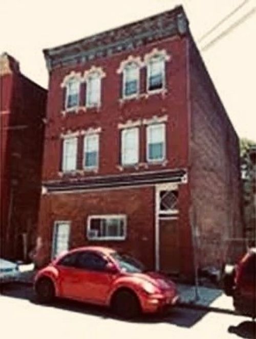 apt-3-82 4th St, Chelsea, MA, 02150-2373 | Card Image