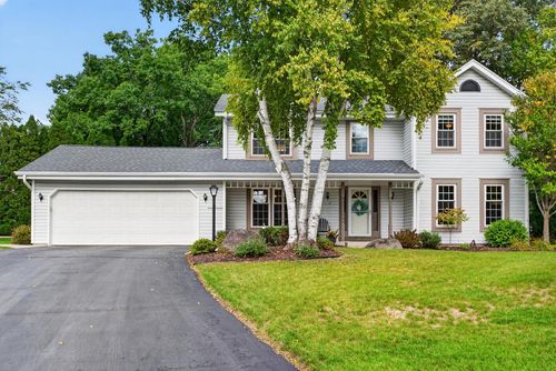 4134 S Victoria Court, NEW BERLIN, WI, 53151 | Card Image