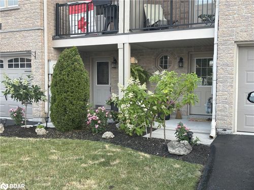 37-175 Stanley St, Barrie, ON, L4M0G2 | Card Image